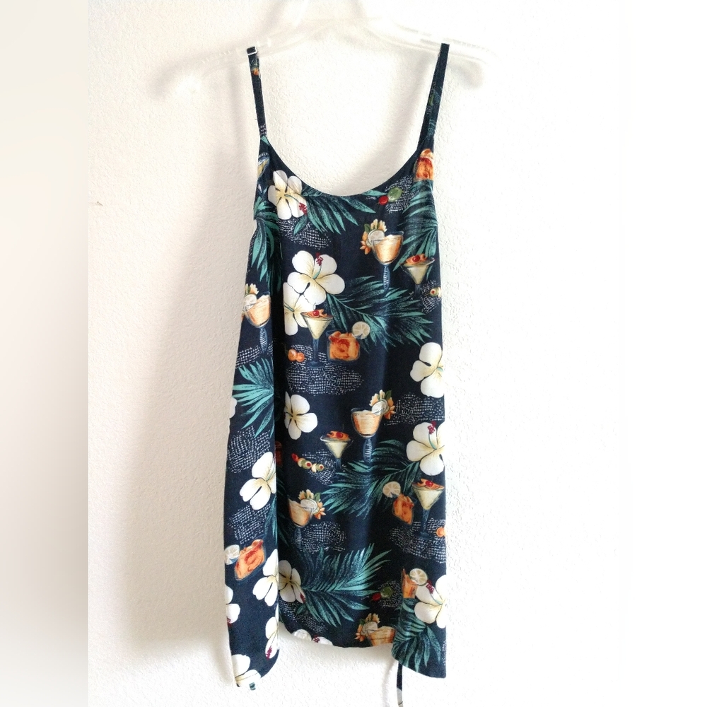 Lovely Blue Sky Hawaiian Floral Mini Dress Sleeveless Size Medium Chest 34"